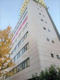 クリスタル豊崎