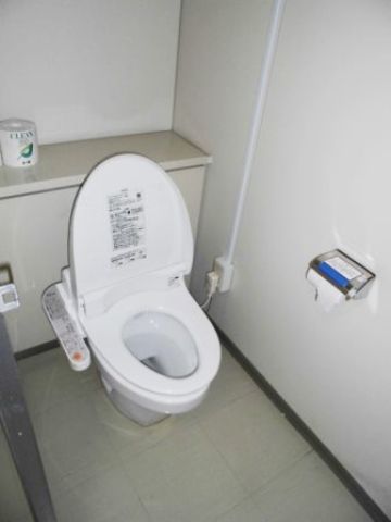 各階、シャワートイレ