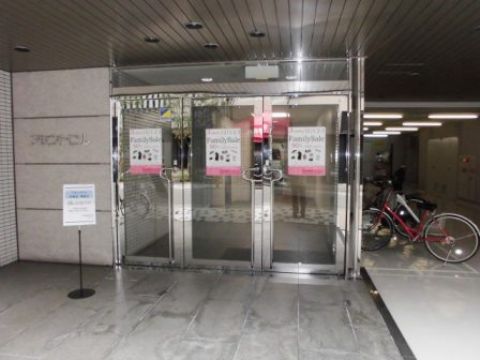 1F玄関