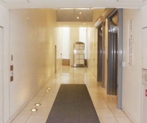 エントランス内②