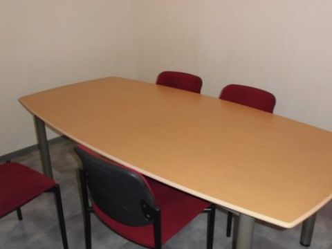 1階、ミーティング コーナー①