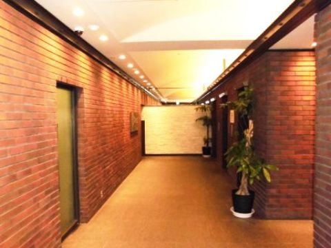 エントランス内②