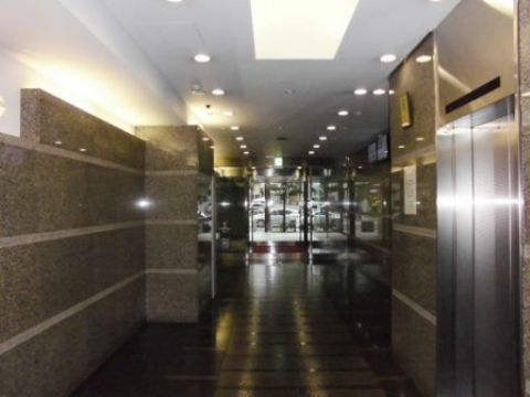 エントランス内②