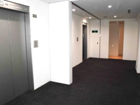 2階~上、基準階EVホール