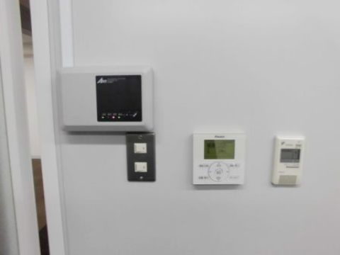 電気系統のスィッチ