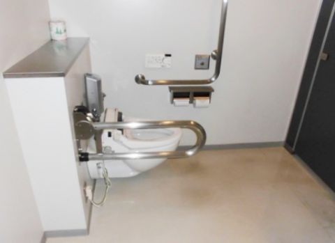 身障者用、トイレ