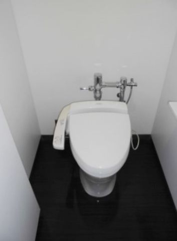 各階、シャワートイレ