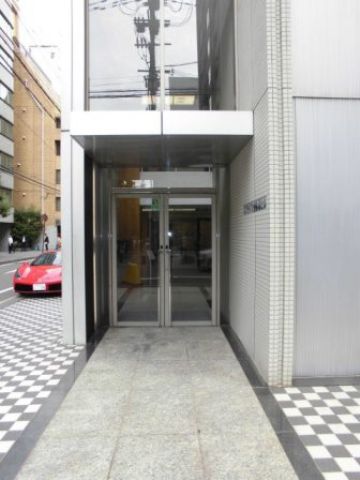 1F玄関