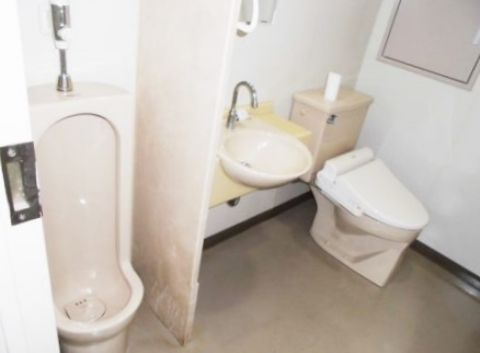 各階、シャワートイレ