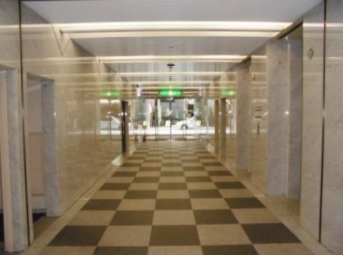 エントランス内②