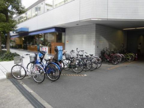 駐輪場②