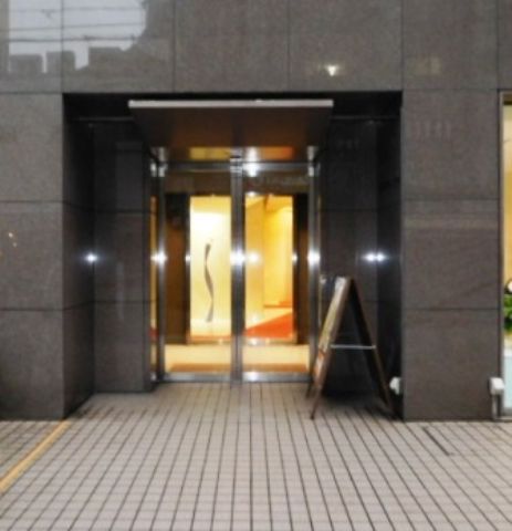 1F玄関