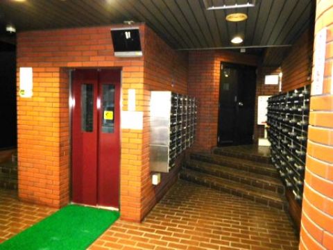 1階、EVホール