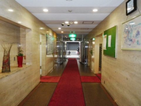 エントランス内②