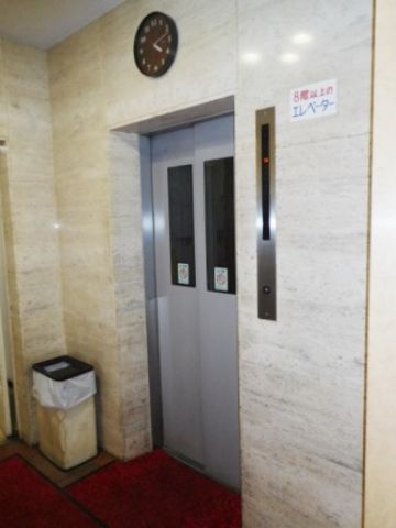 1階、EVホール②