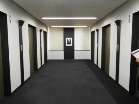 2階~上、基準階ロウカ