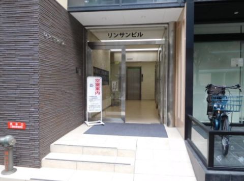 1F玄関
