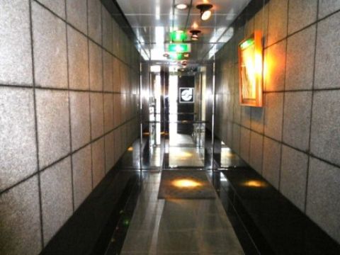 エントランス内