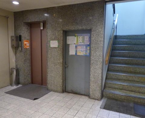 EVホール