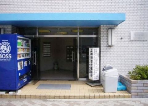 1F玄関