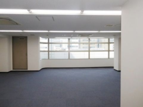 2号室、室内 ②