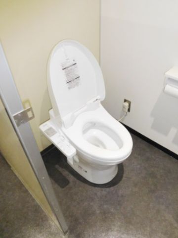 各階、男女別、シャワートイレ