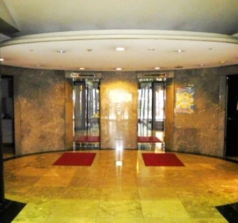 1階、EVホール