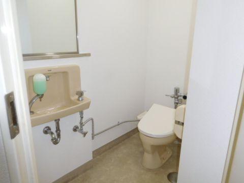 各階、男女別、シャワートイレ