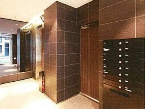 エントランスホール