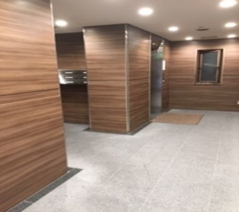 エントランスホール