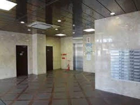 EVホール