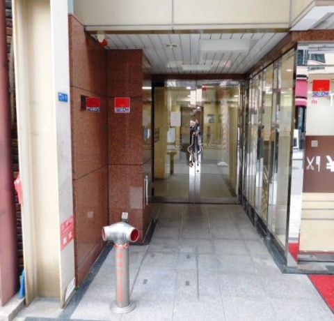 1F玄関