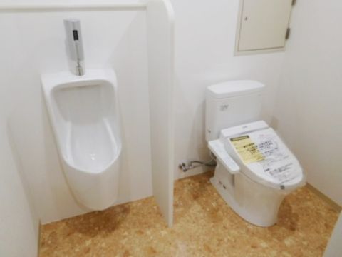 各階、シャワートイレ
