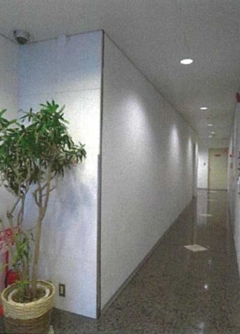 エントランス内