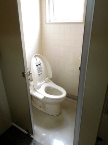 各階、男女別、シャワートイレ