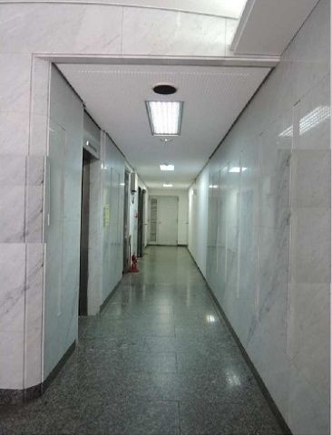 エントランス内