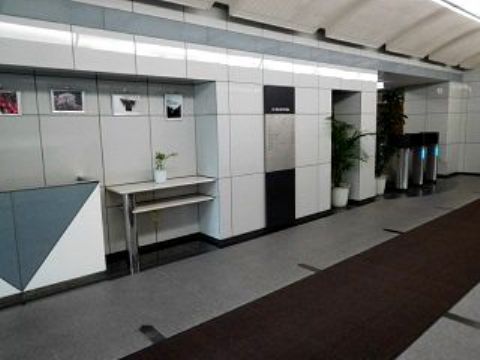 エントランス内②