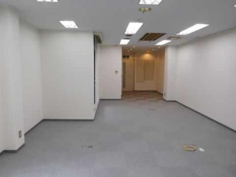 7階、室内 ②