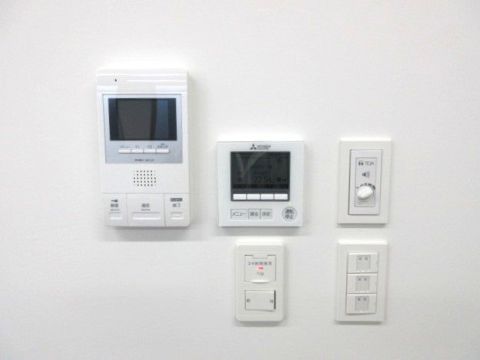 室内、電気・エアコン・インターホン等スイッチ