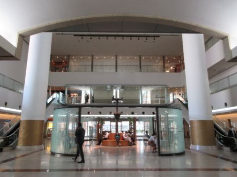 エントランス内 ①