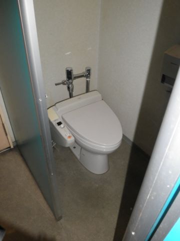 各階、シャワートイレ