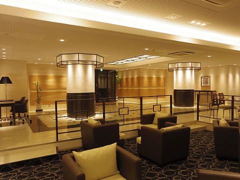 エントランス内