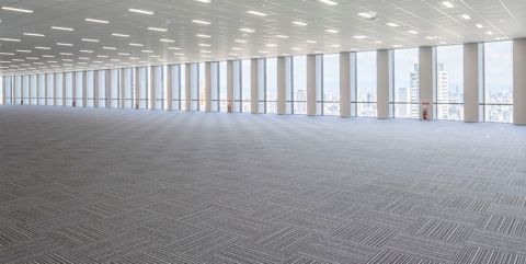 貸室内