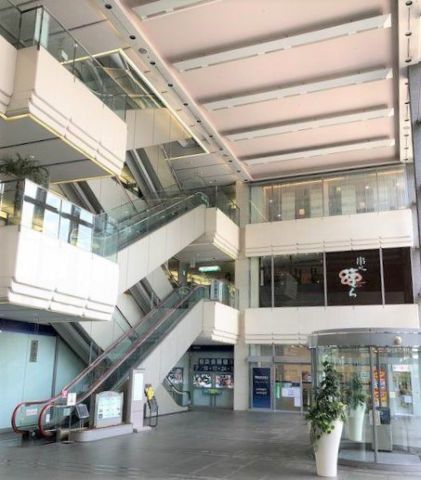 エントランス内