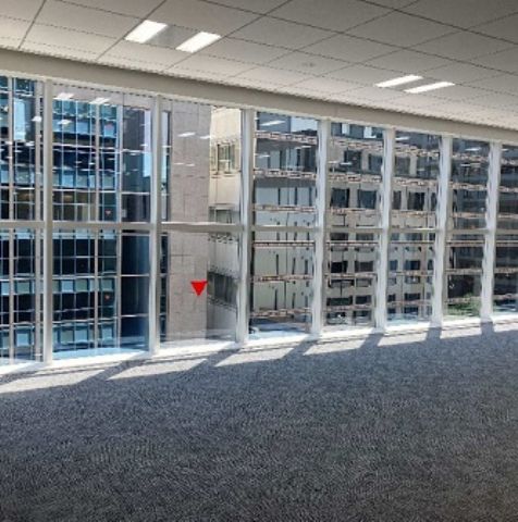 南側、開放感の在る室内