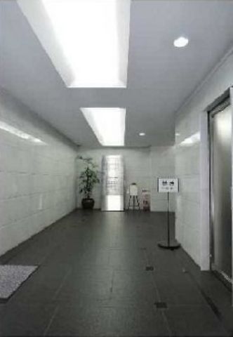 エントランス内