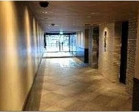 エントランス内