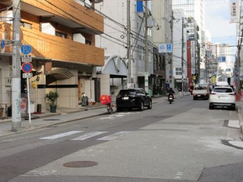 店舗、東側道路