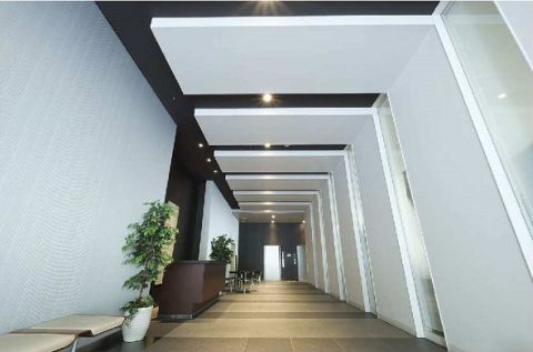 エントランス内