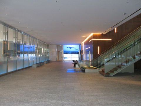 エントランス内 ②